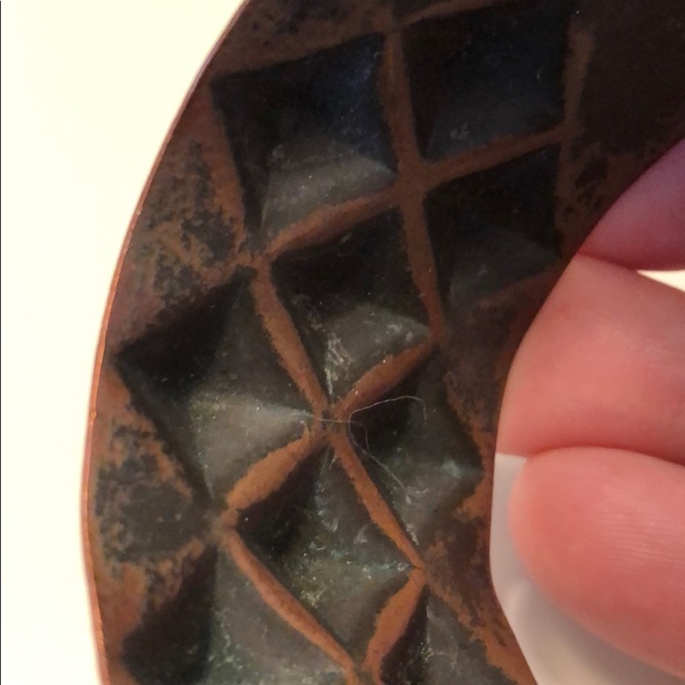 Rebale Copper Cuff - Picture 7 of 8